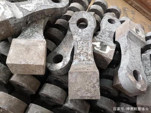 怕不耐磨?耐磨破碎機錘頭應(yīng)達(dá)到什么樣的標(biāo)準(zhǔn)?